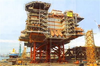 Kraftig bænkstøtte